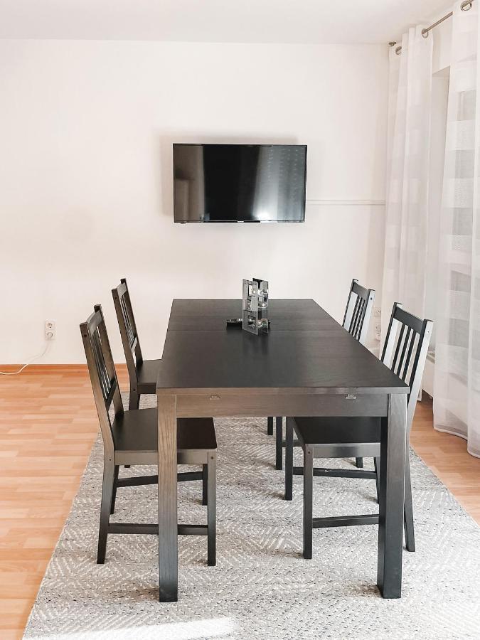 Schoene Wohnung, Eigene Terrasse, Privater Parkplatz, Wi-Fi, Waschmaschine, 3P Хемніц Екстер'єр фото