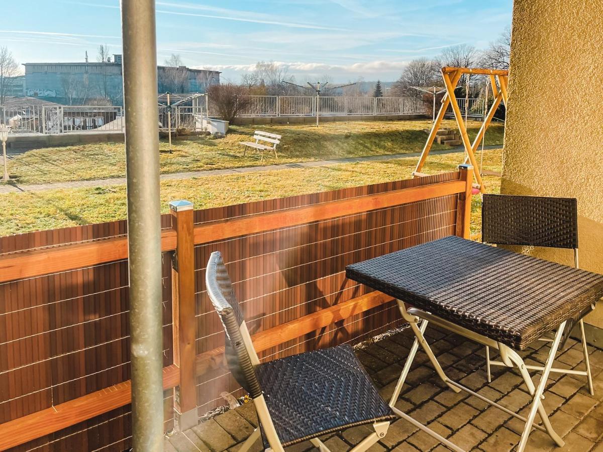 Schoene Wohnung, Eigene Terrasse, Privater Parkplatz, Wi-Fi, Waschmaschine, 3P Хемніц Екстер'єр фото